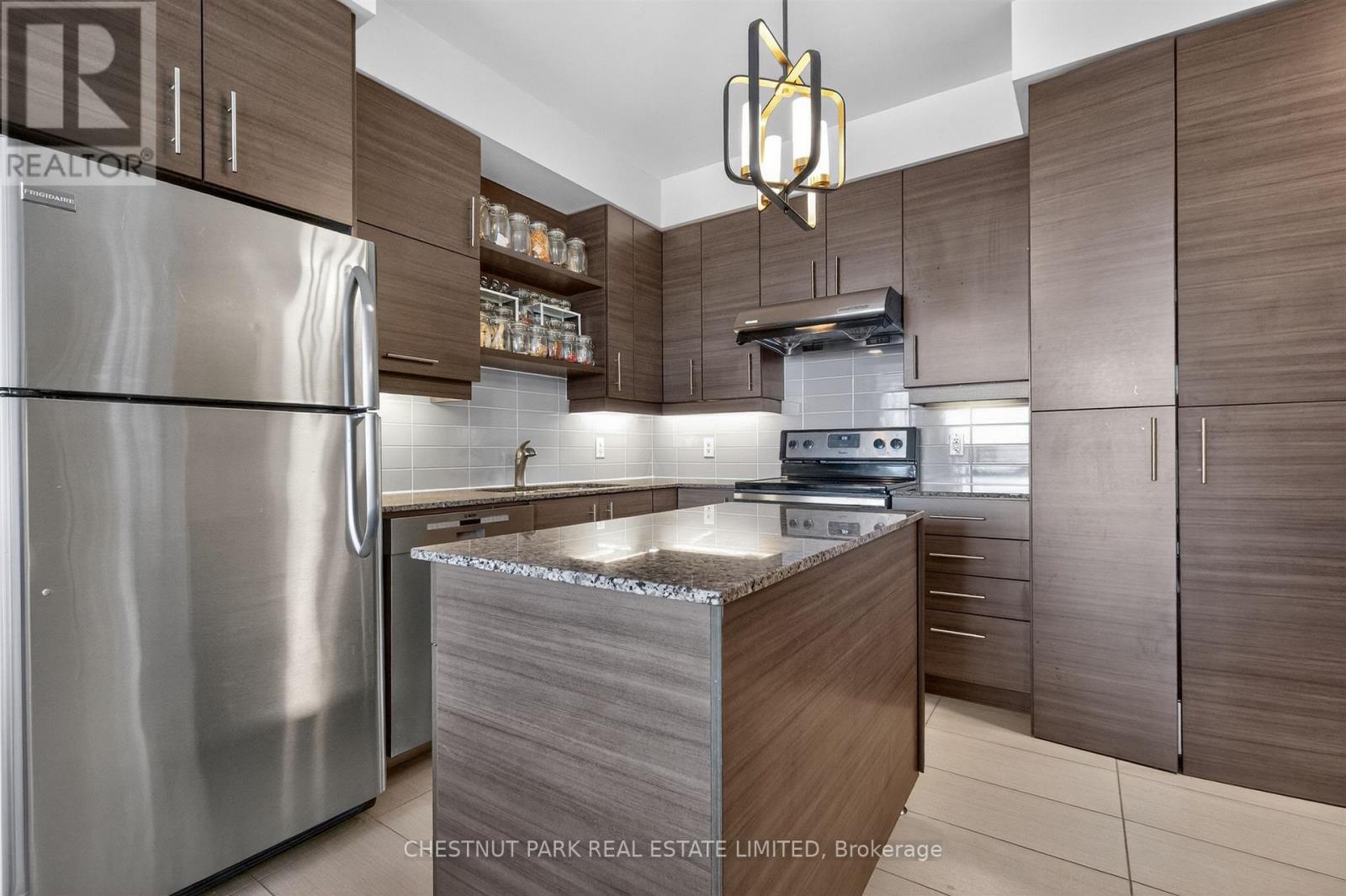 1109 - 277 South Park Road, Markham, Ontario  L3T 0B7 - Photo 10 - N13001316