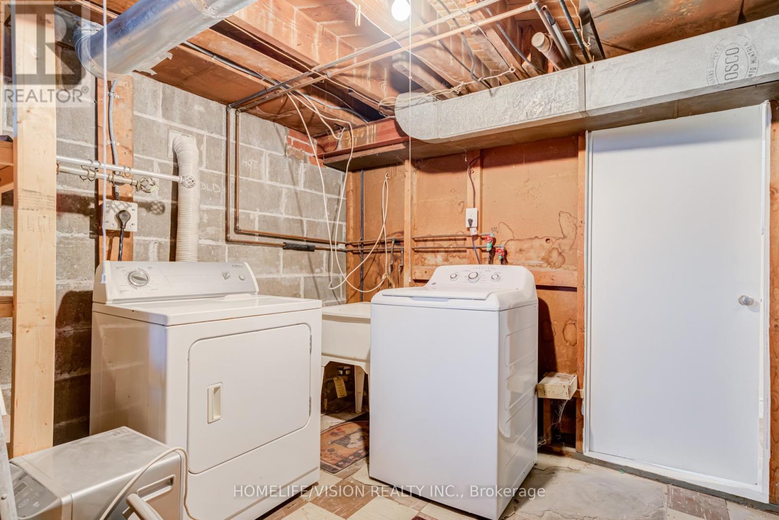 26 Miles Road, Toronto, Ontario  M8V 1V3 - Photo 32 - W13009674