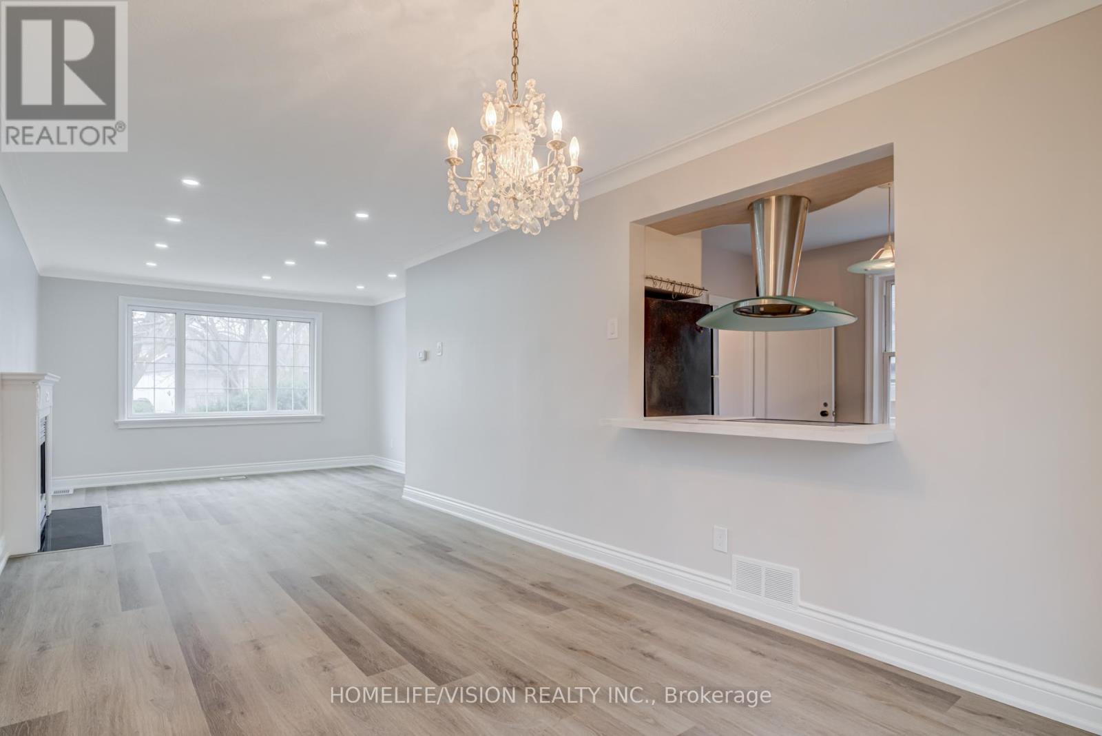 26 Miles Road, Toronto, Ontario  M8V 1V3 - Photo 11 - W13009674