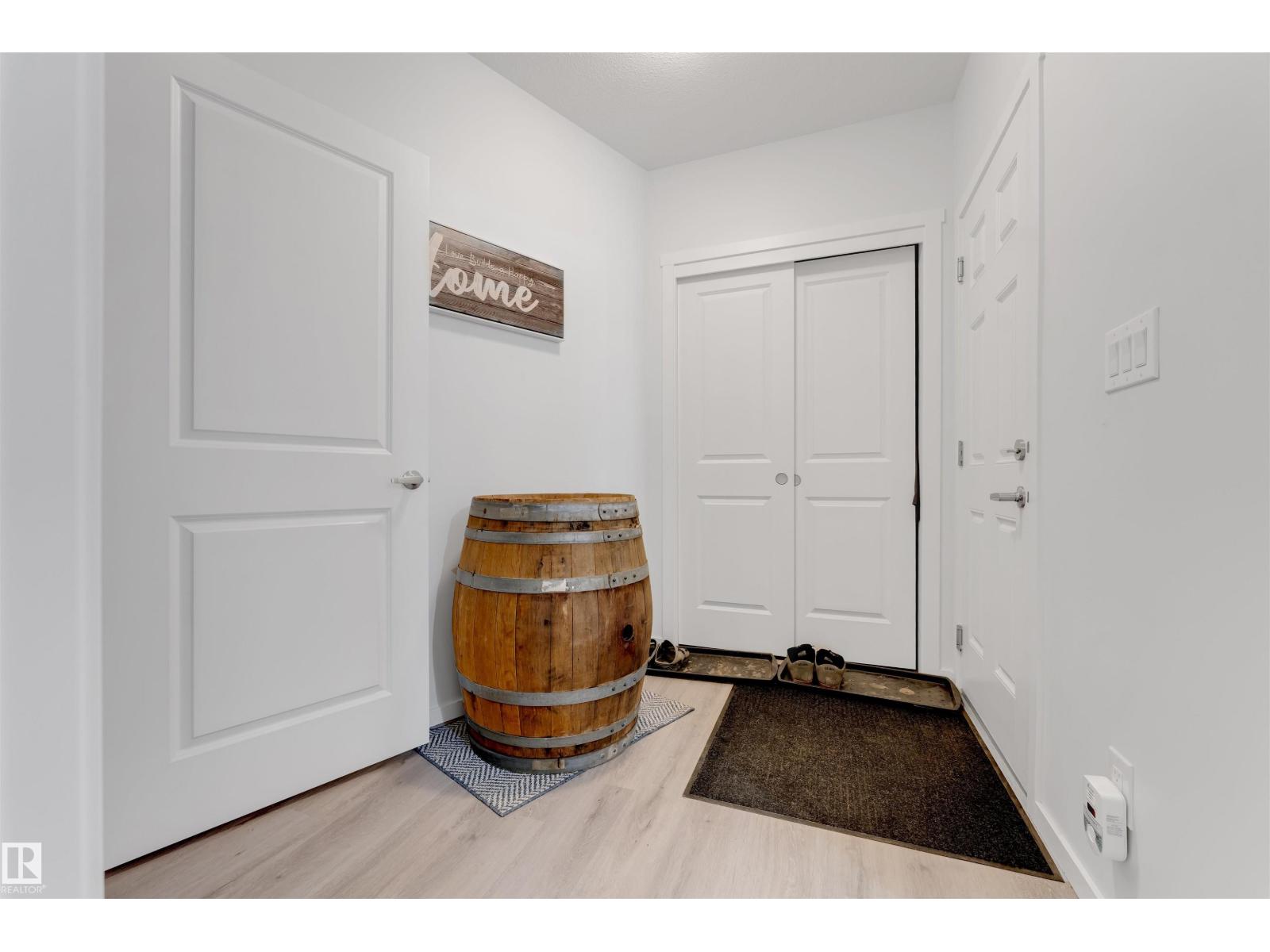 1006 Crestview, Sherwood Park, Alberta  T8H 3A3 - Photo 6 - E4482981