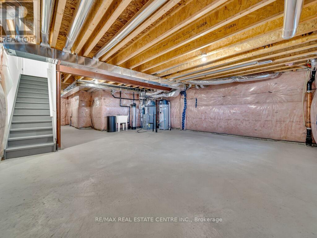 312 Bismark Drive, Cambridge, Ontario  N1S 0C6 - Photo 37 - X12988282