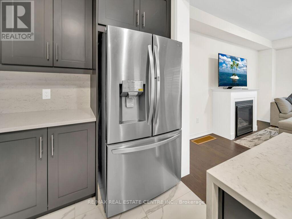 312 Bismark Drive, Cambridge, Ontario  N1S 0C6 - Photo 14 - X12988282