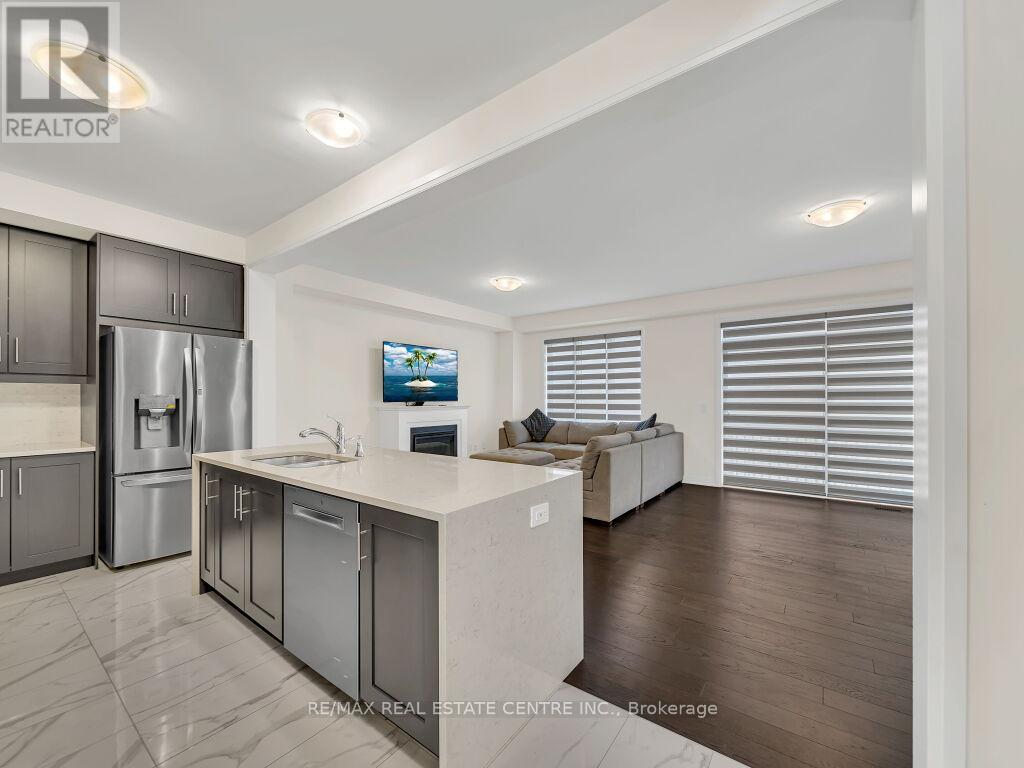 312 Bismark Drive, Cambridge, Ontario  N1S 0C6 - Photo 7 - X12988282