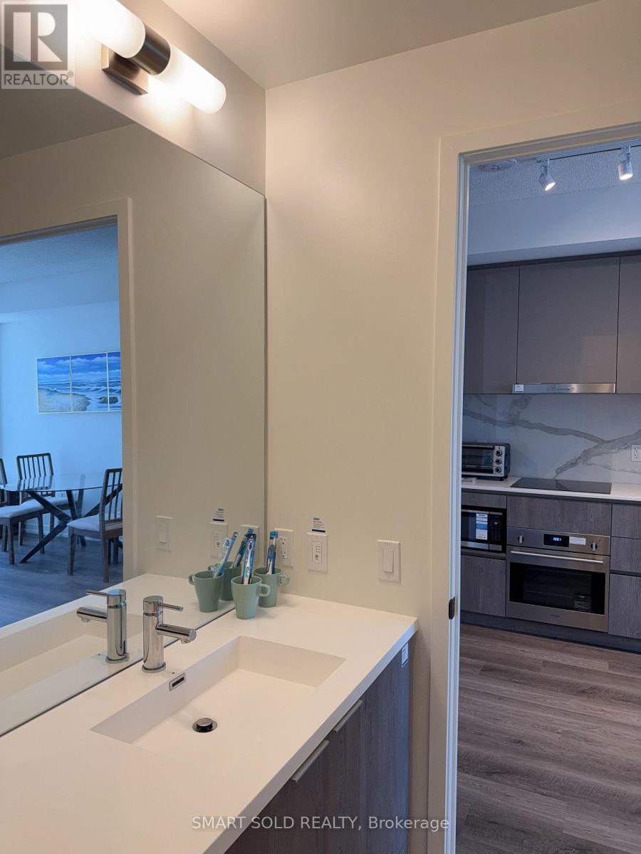 5611 - 8 Interchange Way, Vaughan, Ontario  L4K 0R2 - Photo 6 - N13015138