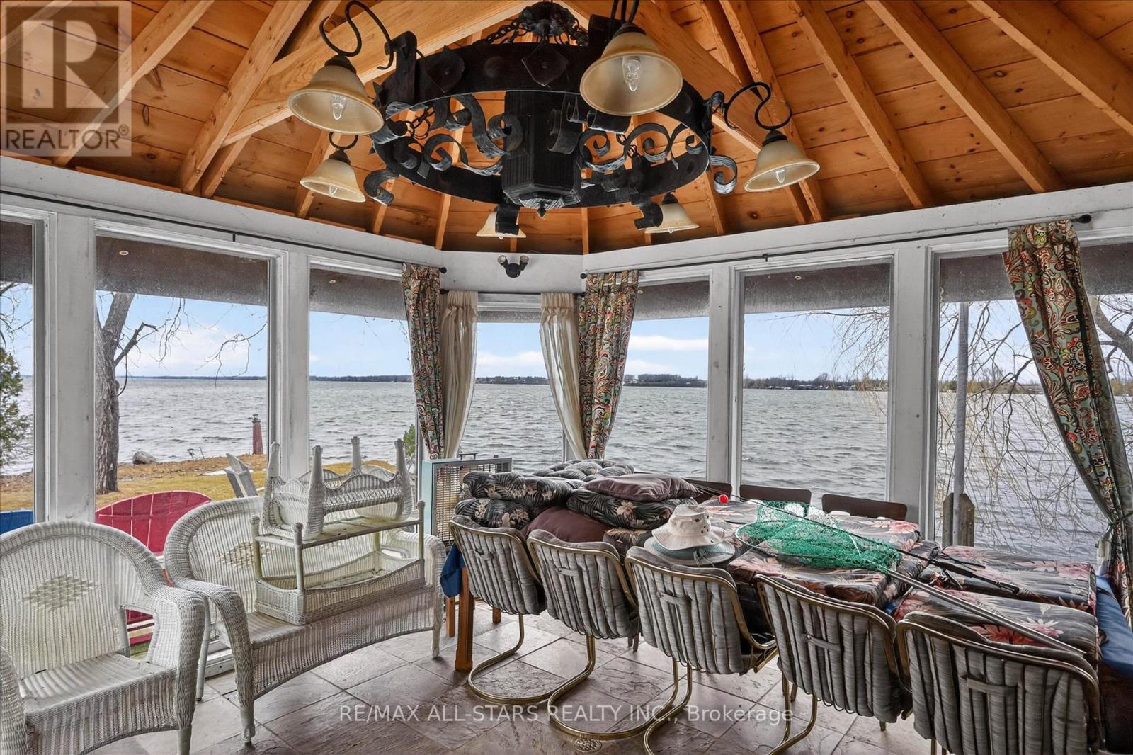 41 Cedar Crescent, Kawartha Lakes, Ontario  L0B 1K0 - Photo 37 - X12999912