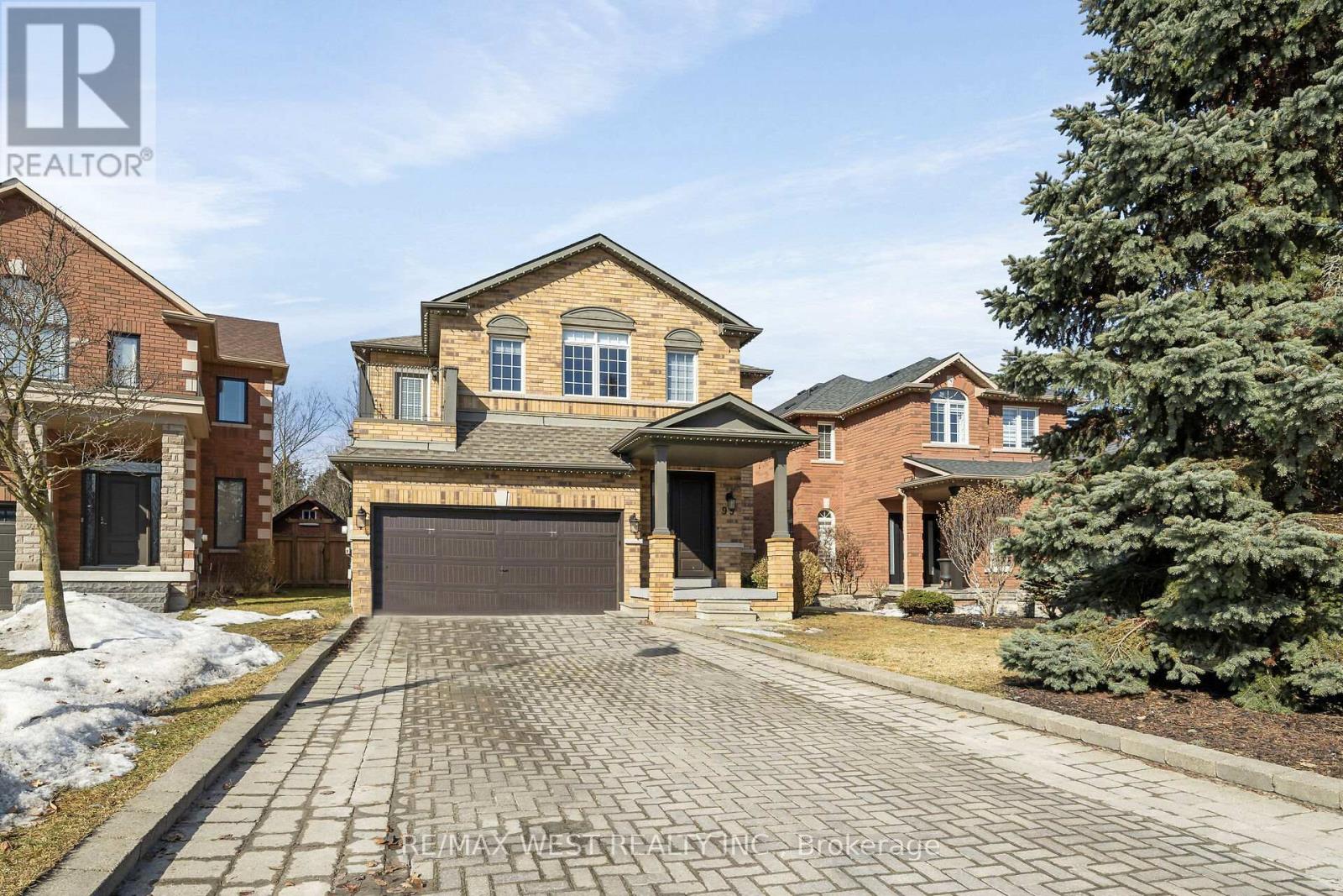 99 Gray Park Drive, Caledon, Ontario  L7E 2N5 - Photo 2 - W13015150