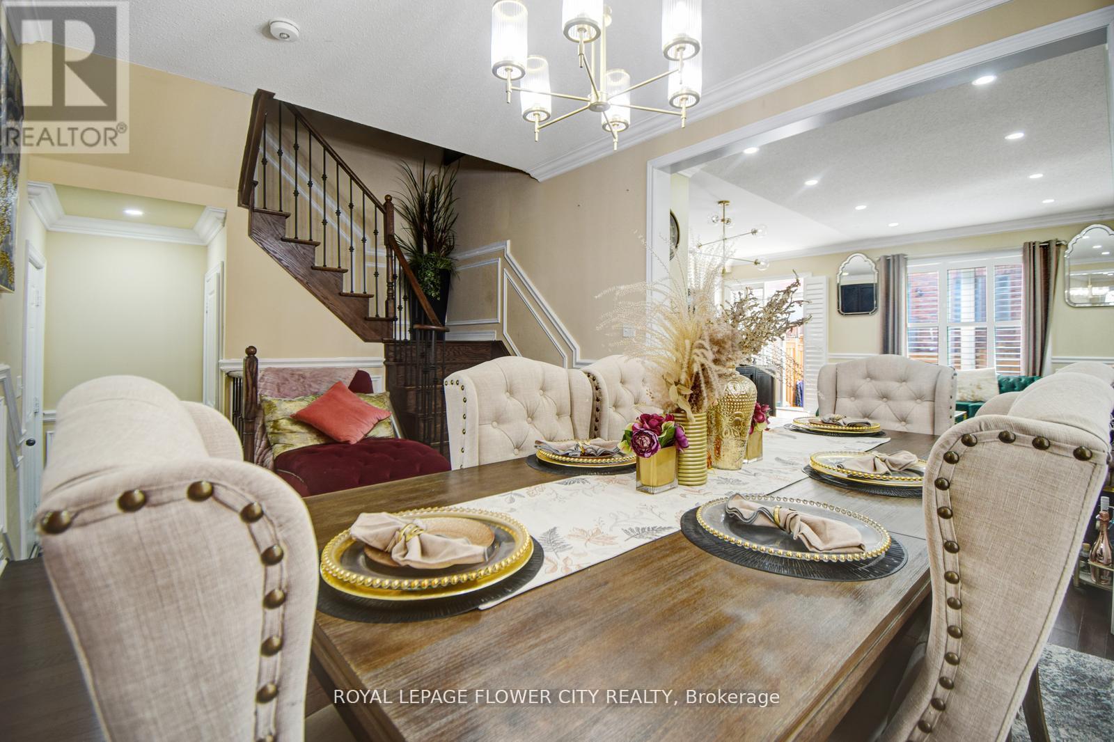 25 Padbury Trail, Brampton, Ontario  L7A 4V2 - Photo 11 - W13015160