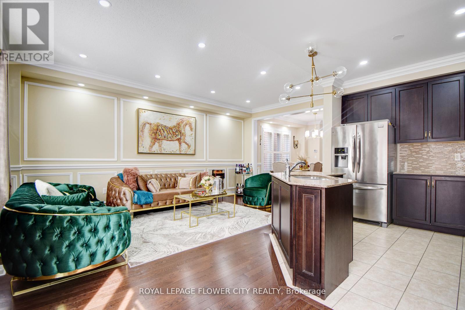 25 Padbury Trail, Brampton, Ontario  L7A 4V2 - Photo 22 - W13015160