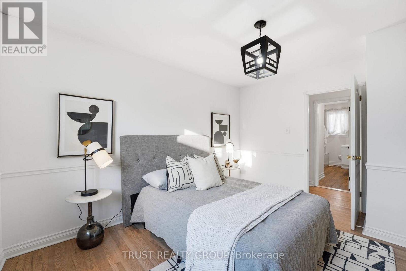 9 Del Ria Drive, Toronto, Ontario  M6L 1L9 - Photo 20 - W13015176