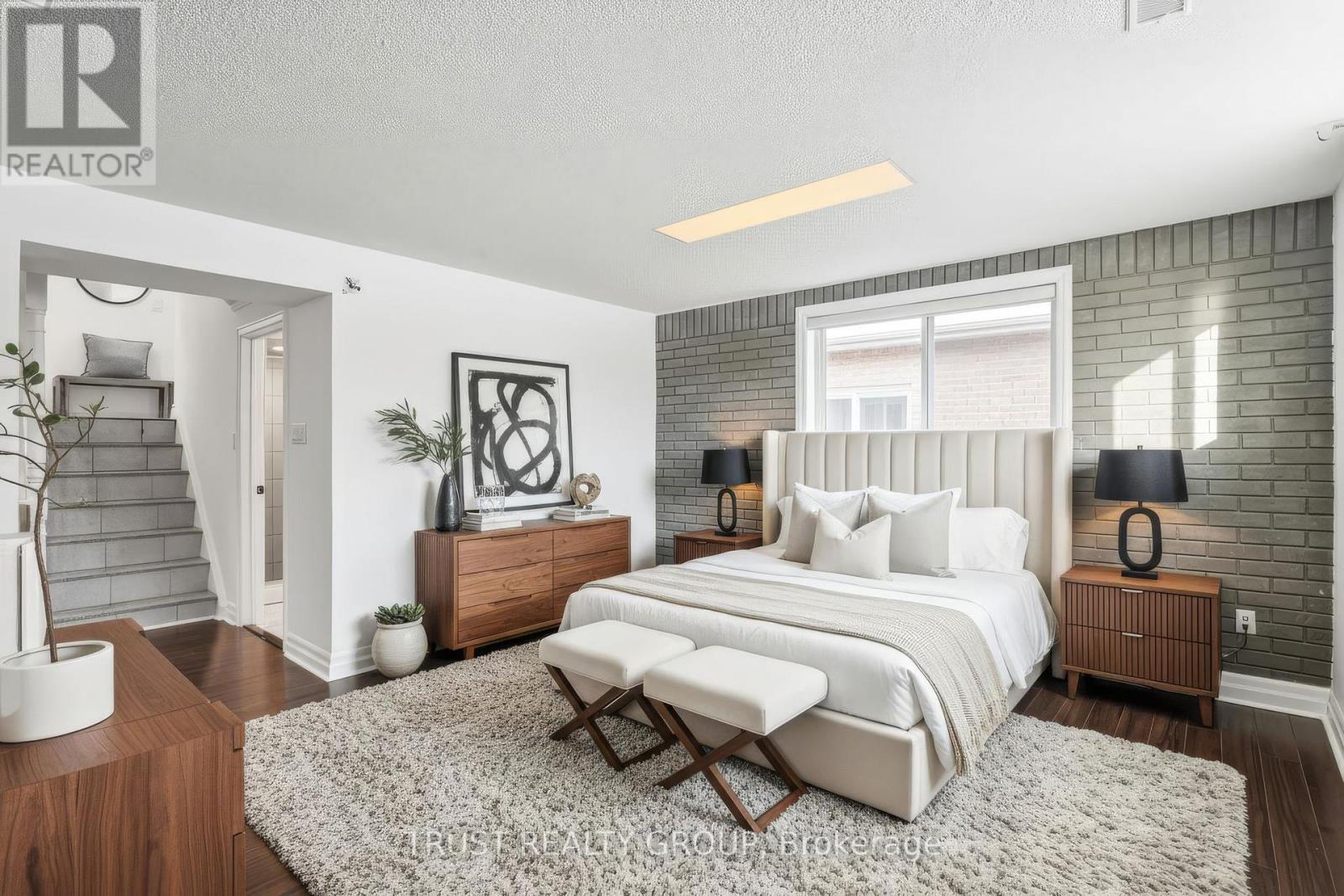 9 Del Ria Drive, Toronto, Ontario  M6L 1L9 - Photo 27 - W13015176