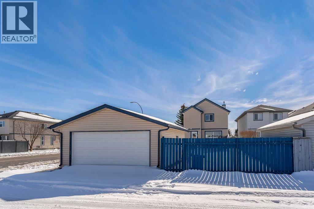 92 Taradale Drive NE, Calgary, Alberta  T3J 4W7 - Photo 49 - A2299113