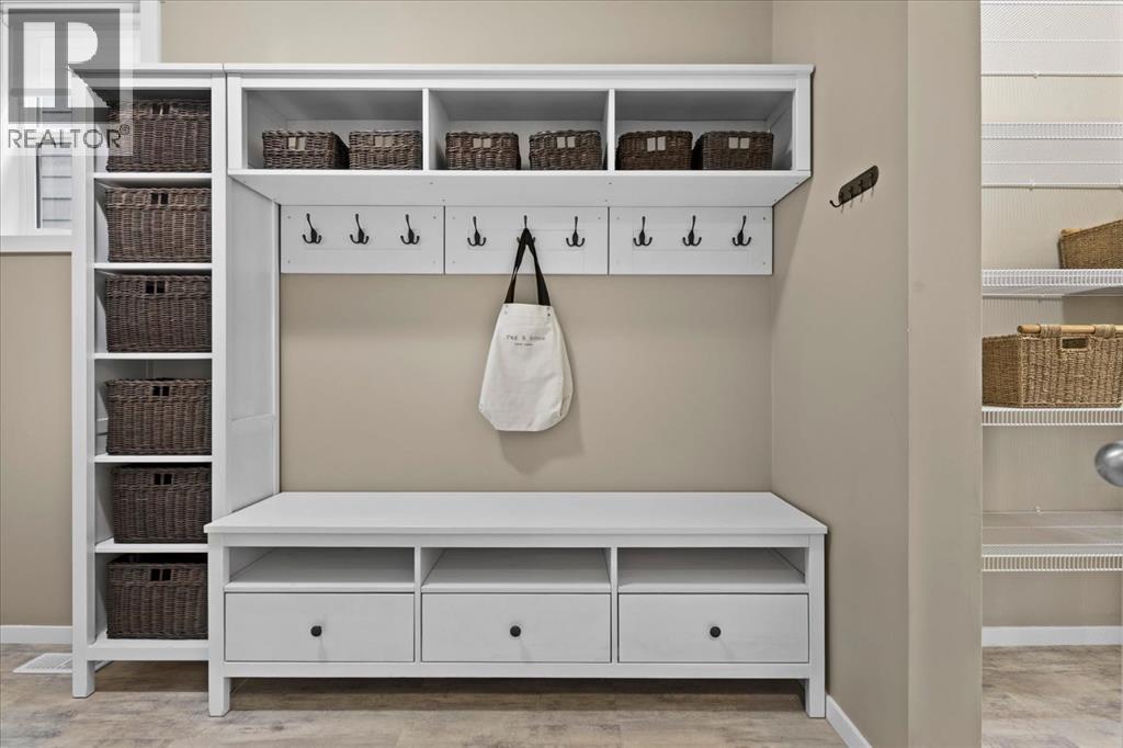 113 Tuscany Ridge Circle NW, Calgary, Alberta  T3L 0E5 - Photo 16 - A2300359