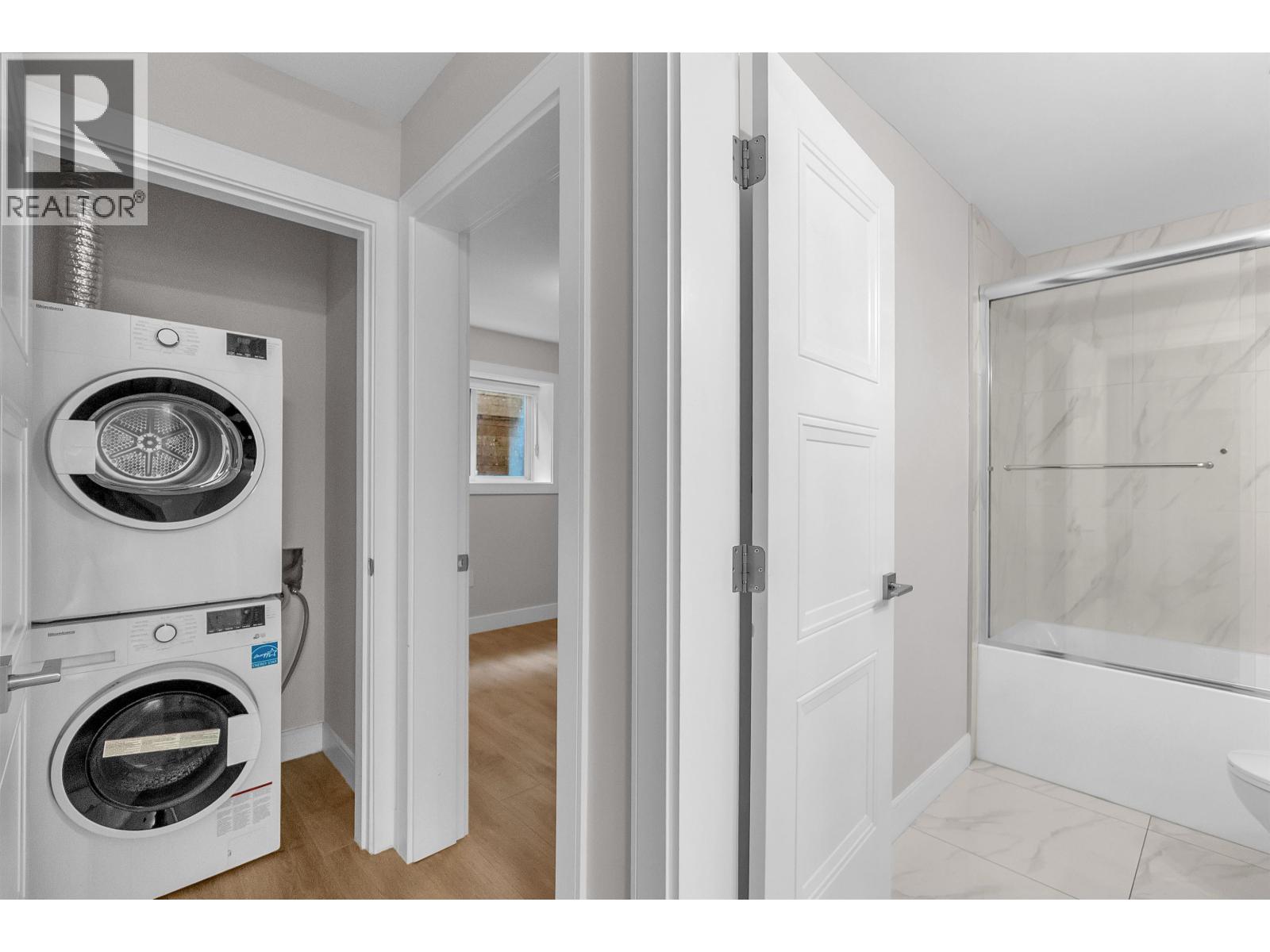 Ground Lvl 2240 Brookmount Avenue, Coquitlam, British Columbia  V3J 6V6 - Photo 12 - R3110847