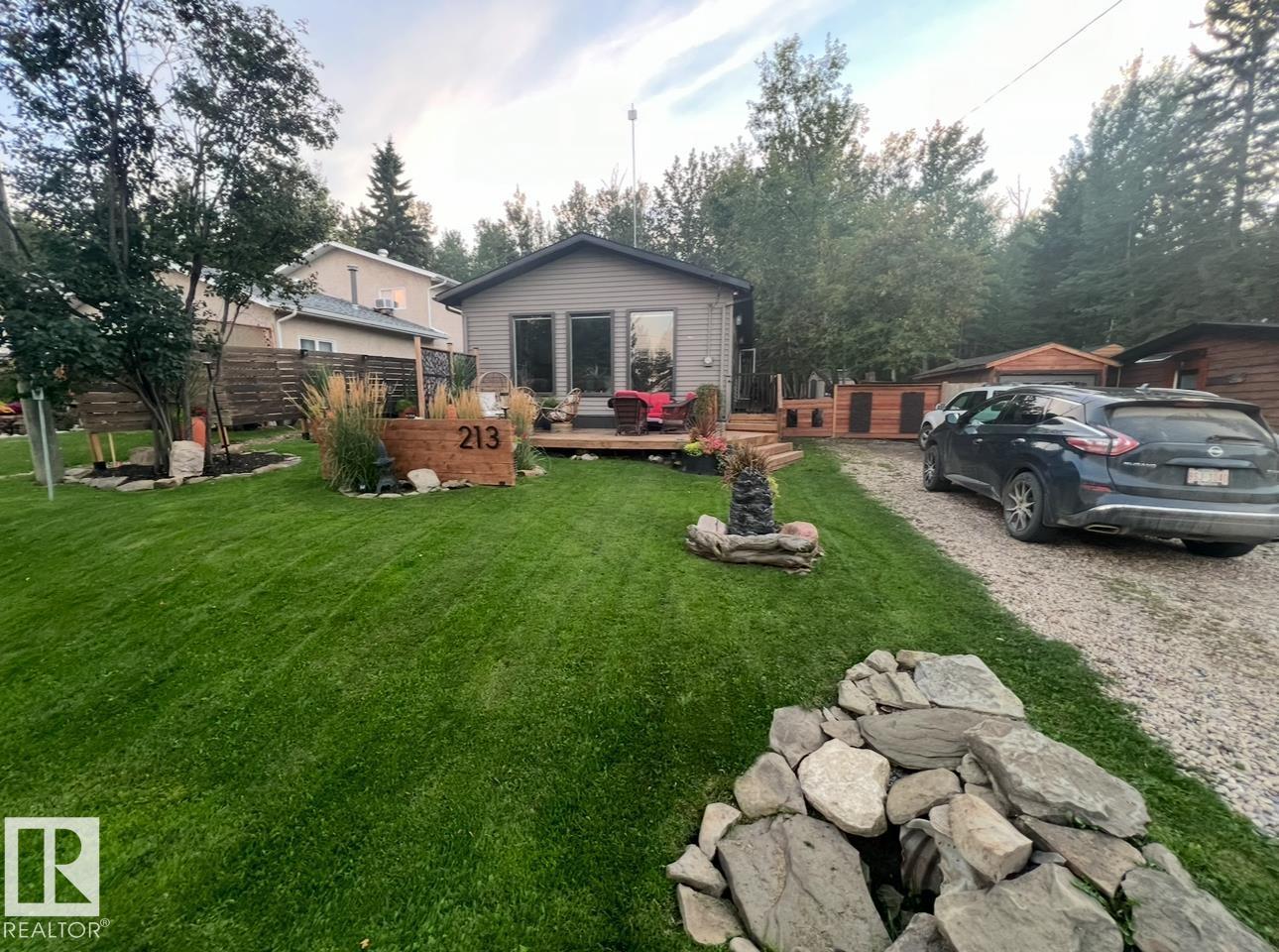 213 CRYSTAL SPRINGS DR, rural wetaskiwin county, Alberta