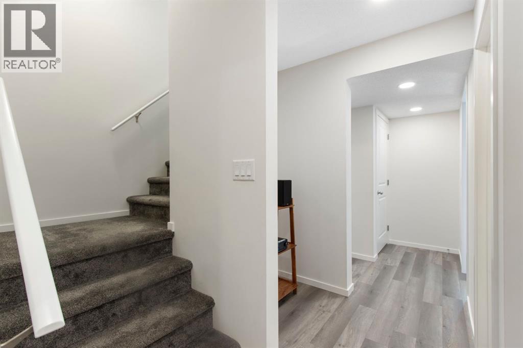 806 Walden Drive Se, Calgary, Alberta  T2X 2J3 - Photo 28 - A2301306