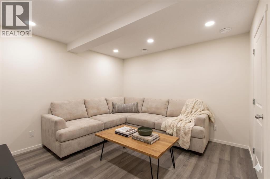 806 Walden Drive Se, Calgary, Alberta  T2X 2J3 - Photo 29 - A2301306