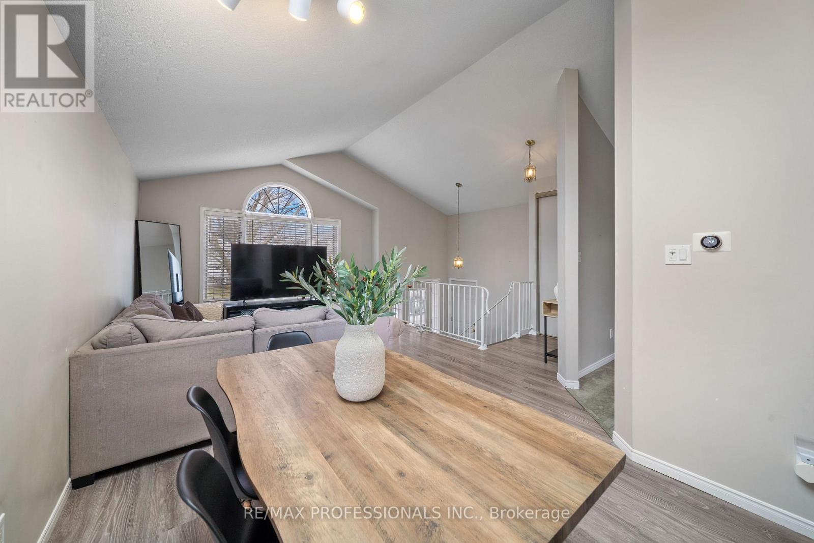 522 Trico Drive, Cambridge, Ontario  N3H 5M5 - Photo 18 - X13015170