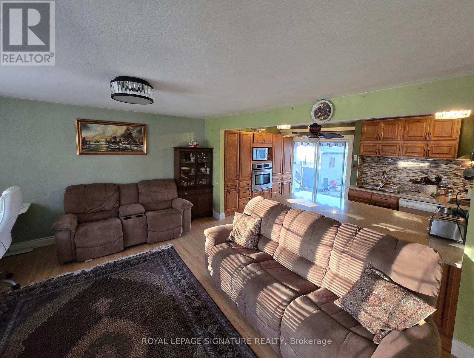 601 Conacher Drive, Toronto, Ontario  M2M 3M9 - Photo 14 - C12967214