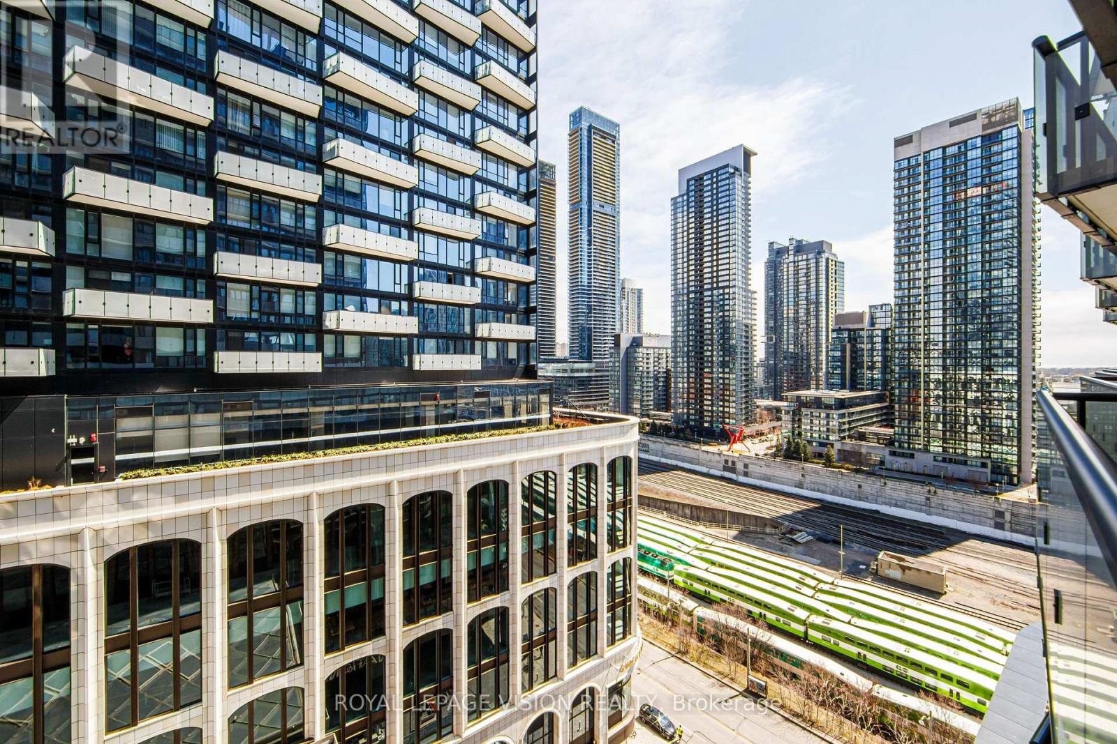 910 - 480 Front Street W, Toronto, Ontario  M5V 0V5 - Photo 33 - C13005696