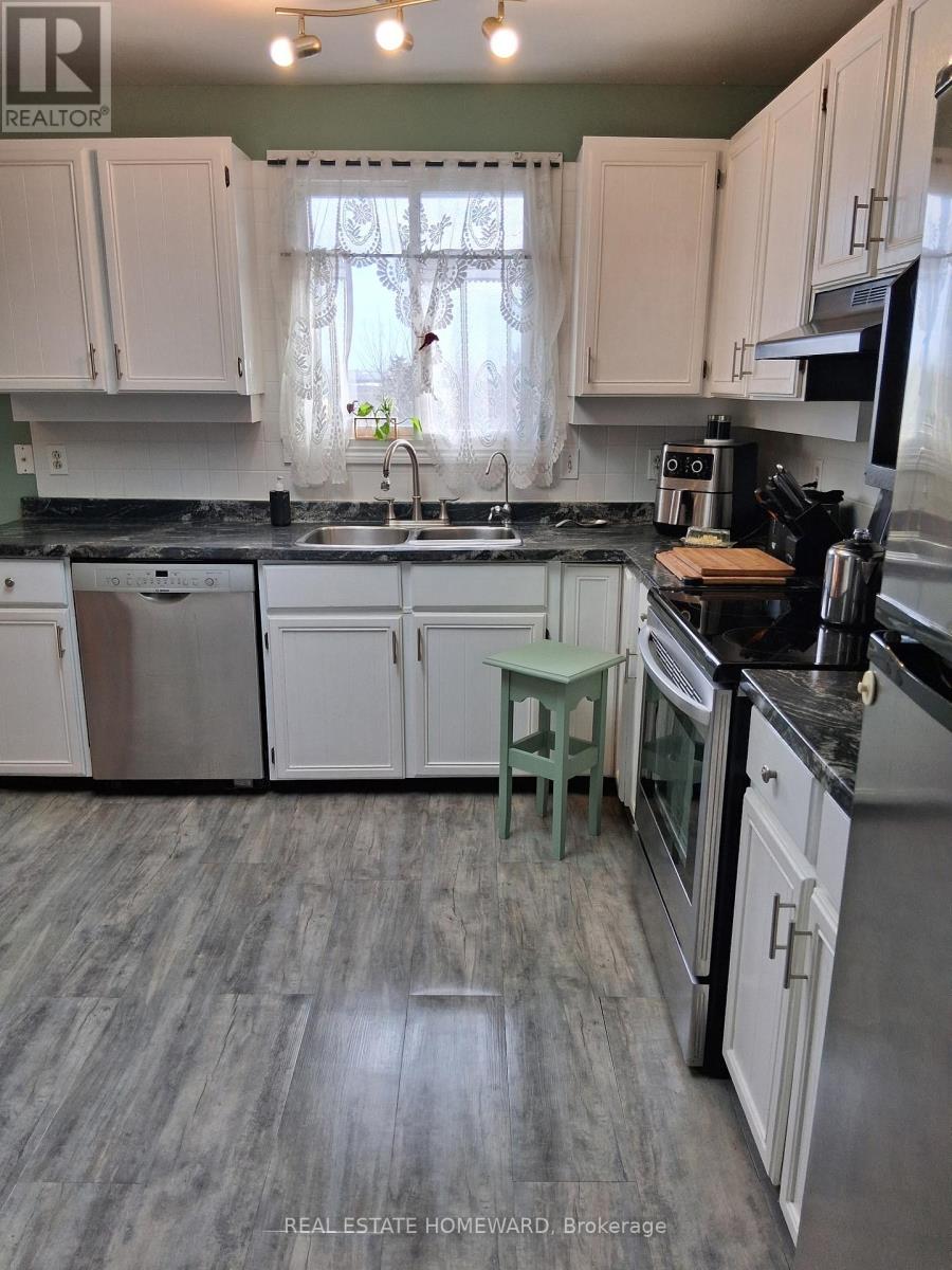 35 Bleeker Avenue, Quinte West, Ontario  K8V 5Y2 - Photo 9 - X12731268