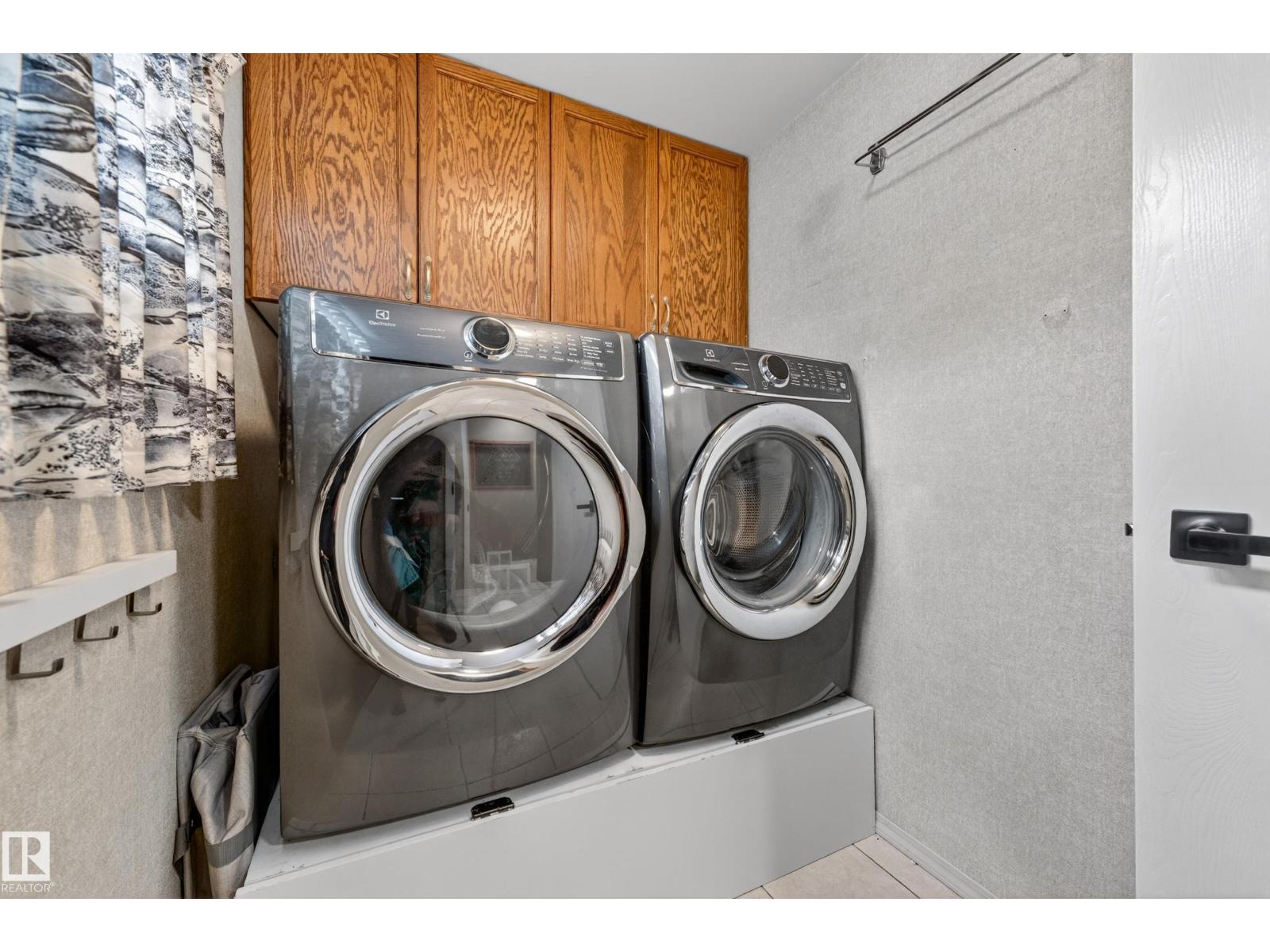 3010 105a St Nw, Edmonton, Alberta  T6J 3A5 - Photo 21 - E4482983