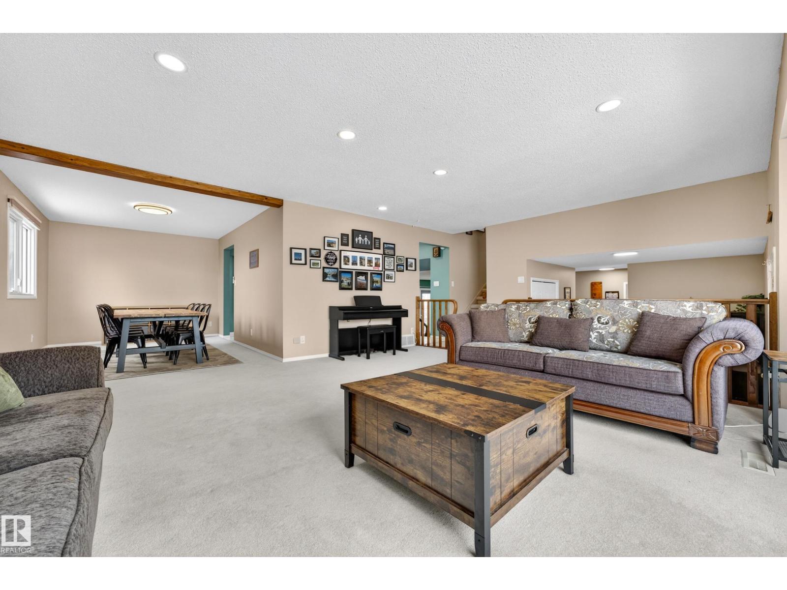 3010 105a St Nw, Edmonton, Alberta  T6J 3A5 - Photo 6 - E4482983