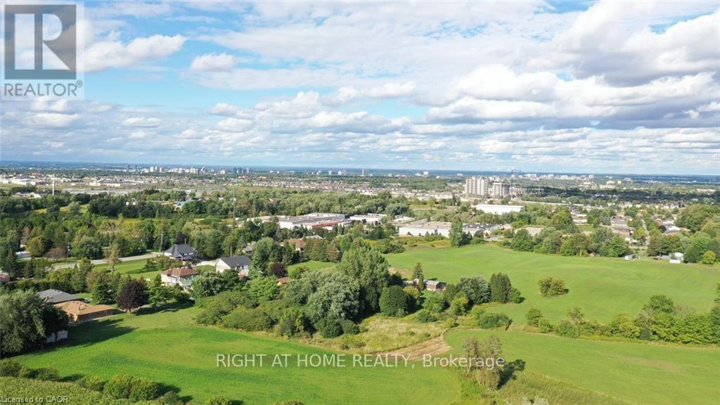 2265 Snyders Road E, Wilmot, Ontario  N0B 2H0 - Photo 10 - X12941440