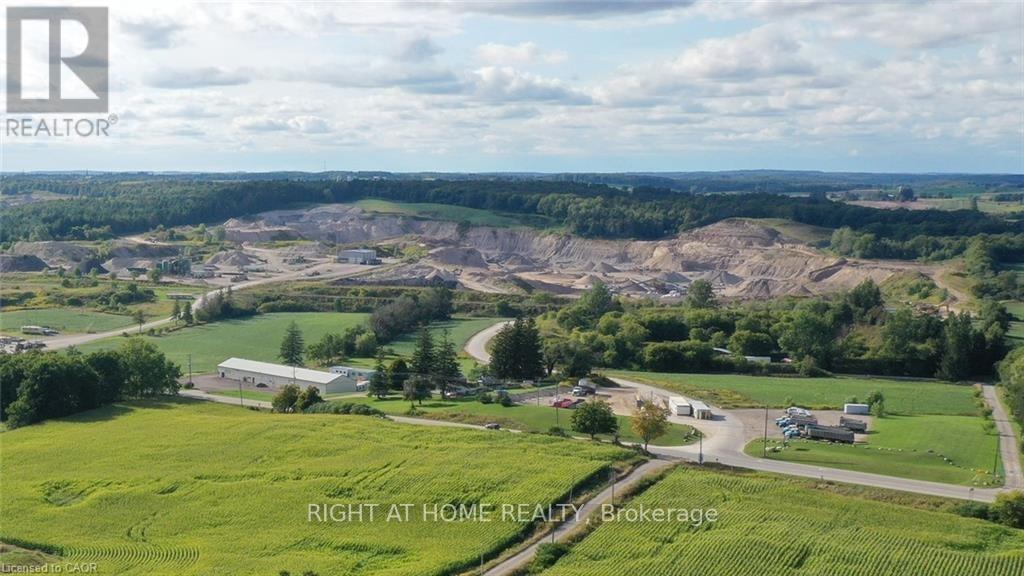 2265 Snyders Road E, Wilmot, Ontario  N0B 2H0 - Photo 12 - X12941440