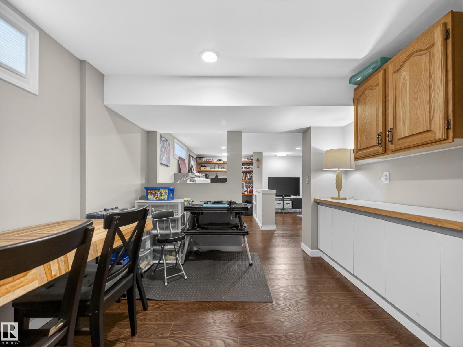 9310 165 St Nw, Edmonton, Alberta  T5R 2S4 - Photo 49 - E4482694