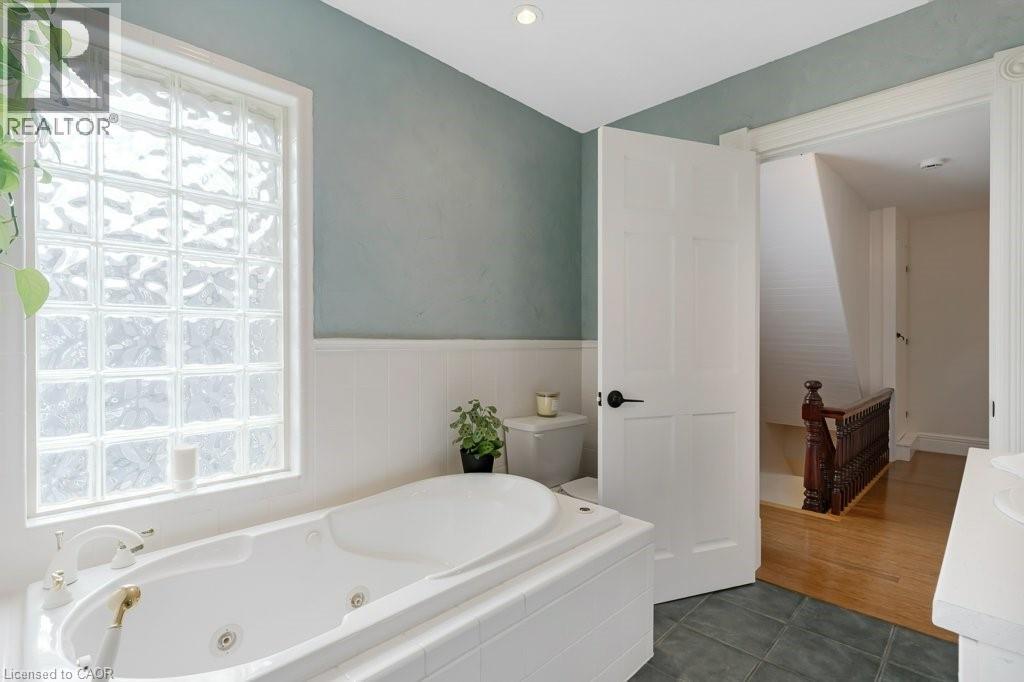 423 William Street, Cambridge, Ontario  N3H 3W6 - Photo 21 - 40817749