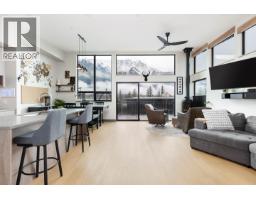 50 4000 SUNSTONE WAY, Pemberton, British Columbia