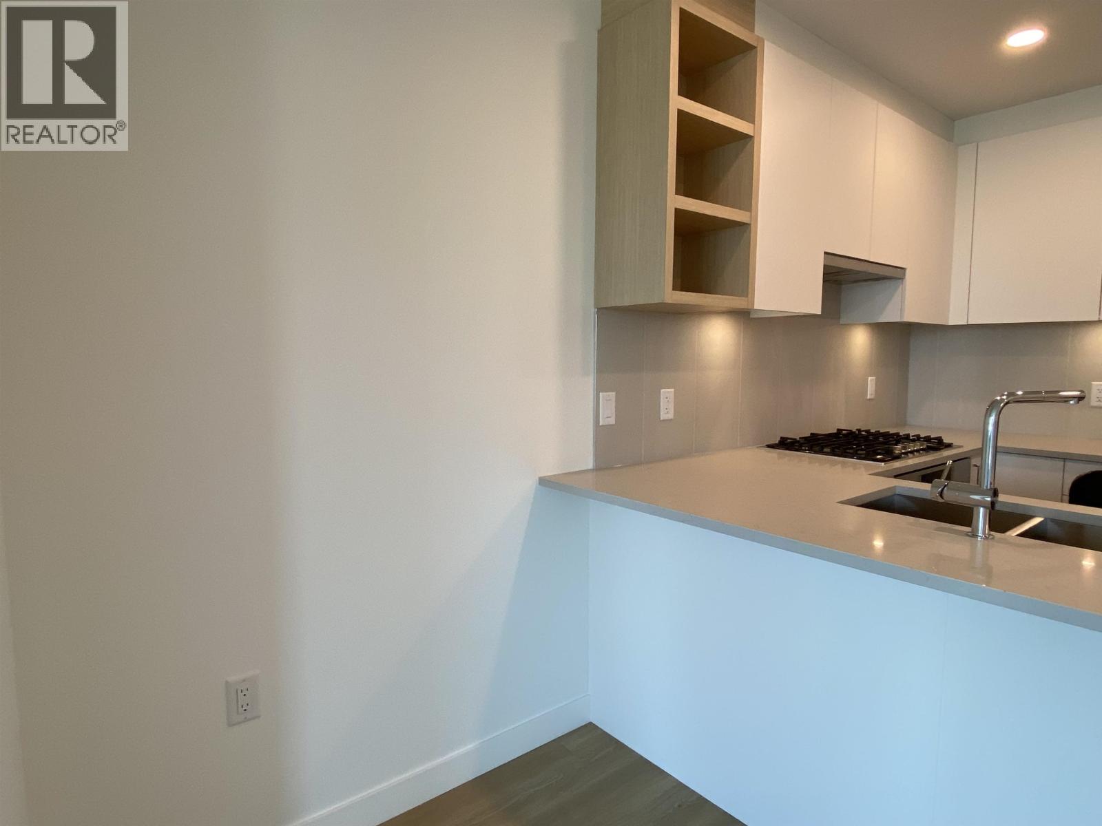 604 723 Grover Avenue, Coquitlam, British Columbia  V3J 0L9 - Photo 8 - R3113021