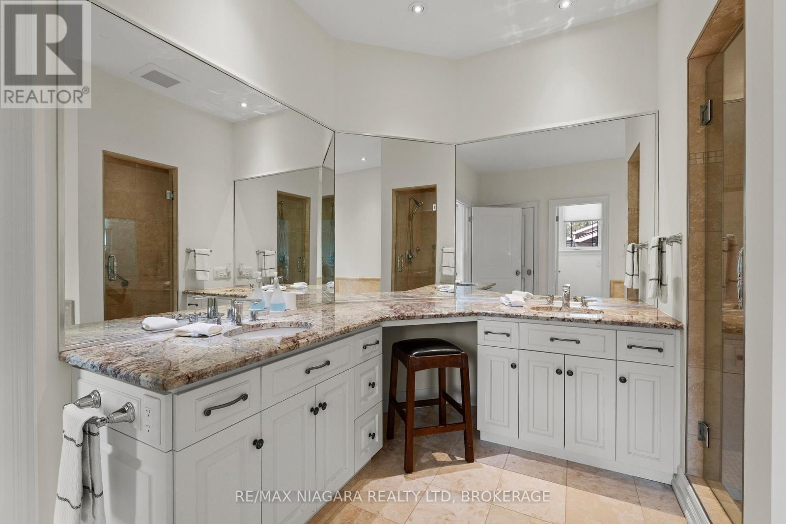 161 William Street, Niagara-On-The-Lake, Ontario  L0S 1J0 - Photo 13 - X13015238