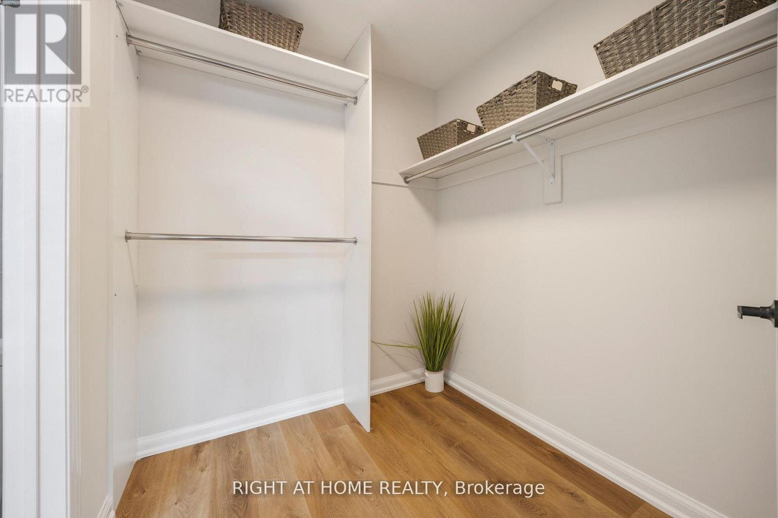 13 - 2 Wooded Carse Way, Toronto, Ontario  M2R 3H7 - Photo 19 - C13015198