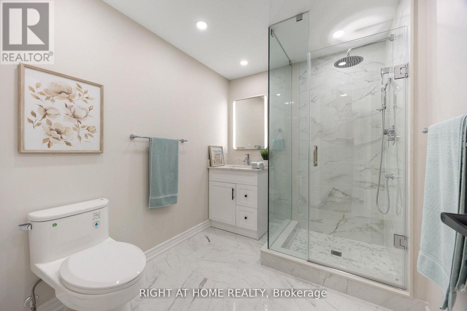 13 - 2 Wooded Carse Way, Toronto, Ontario  M2R 3H7 - Photo 28 - C13015198