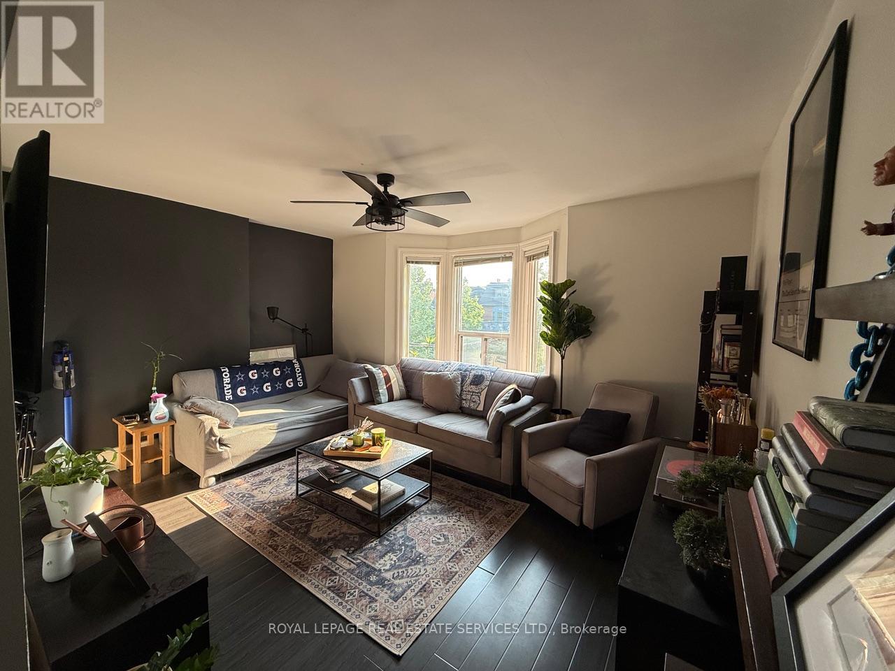 2nd Floor - 263 Grace Street, Toronto, Ontario  M6G 3A7 - Photo 12 - C13015226