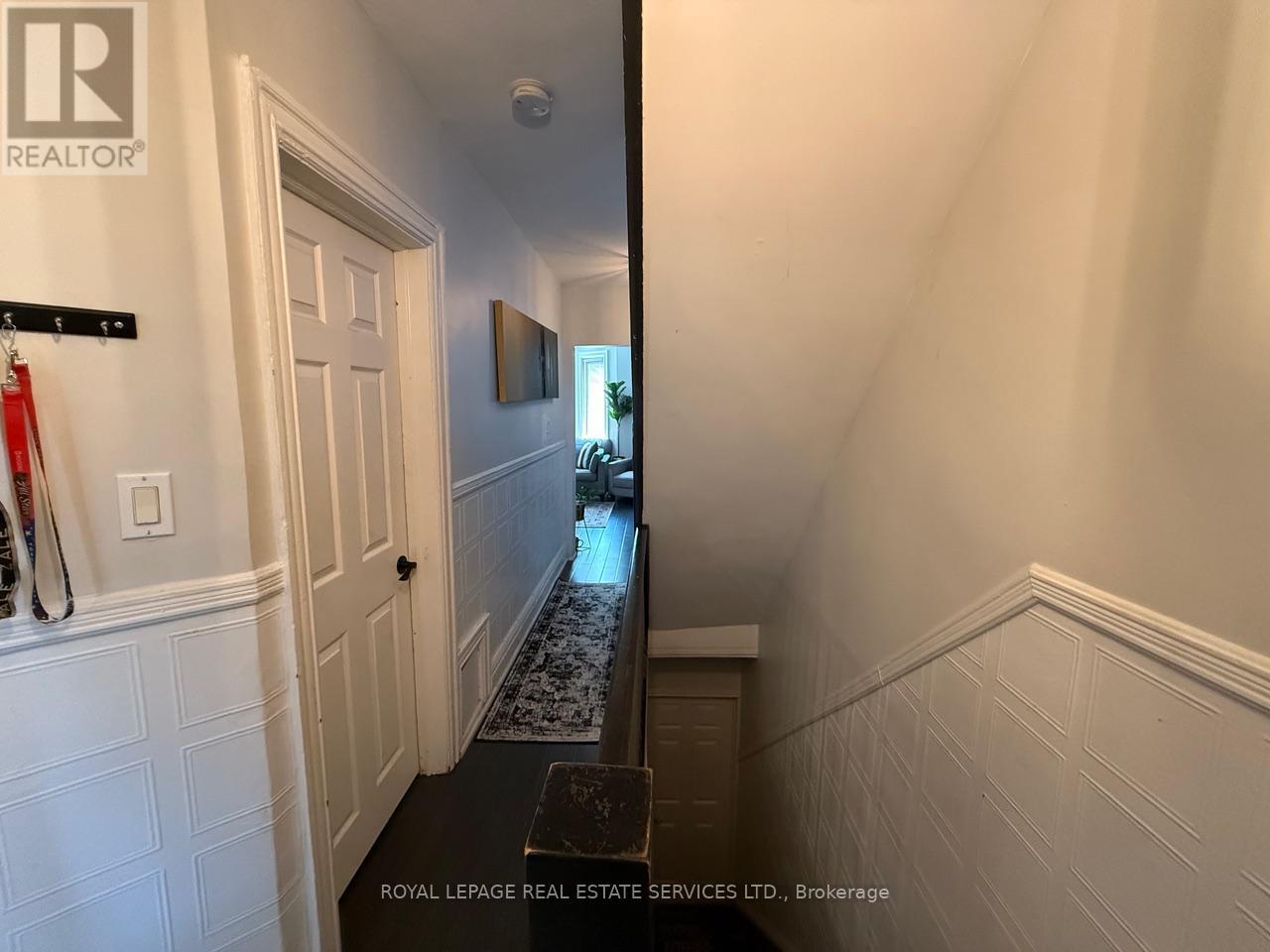 2nd Floor - 263 Grace Street, Toronto, Ontario  M6G 3A7 - Photo 3 - C13015226