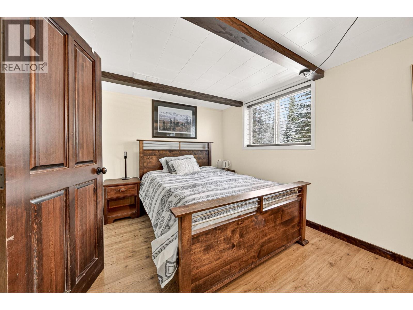 9948 Stephenson Road, Hosmer, British Columbia  V0B 1M5 - Photo 35 - 10383657