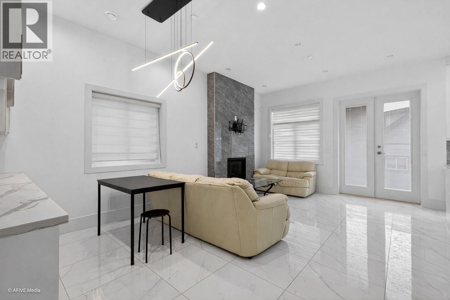 1052 E 50th Avenue, Vancouver, British Columbia  V5X 1B8 - Photo 11 - R3112977