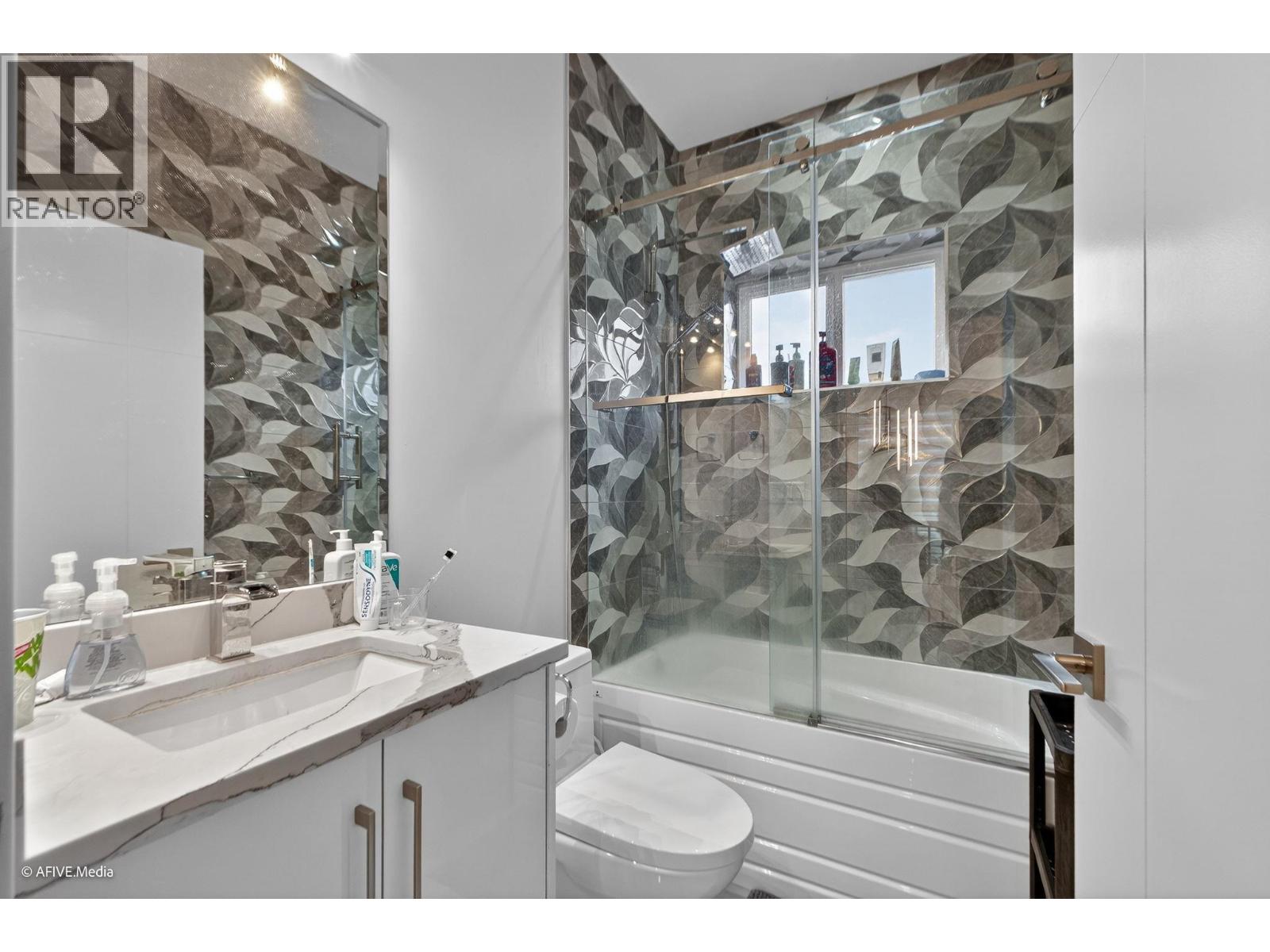 1052 E 50th Avenue, Vancouver, British Columbia  V5X 1B8 - Photo 21 - R3112977