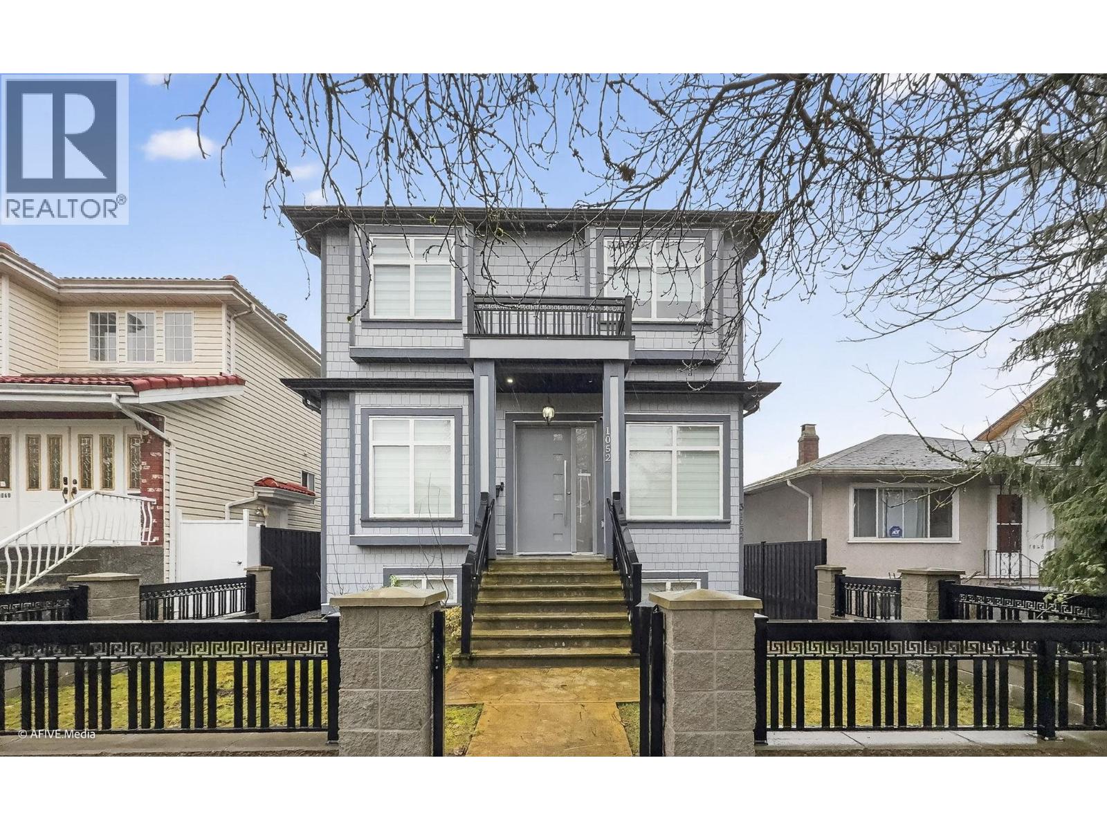 1052 E 50TH AVENUE, Vancouver, British Columbia