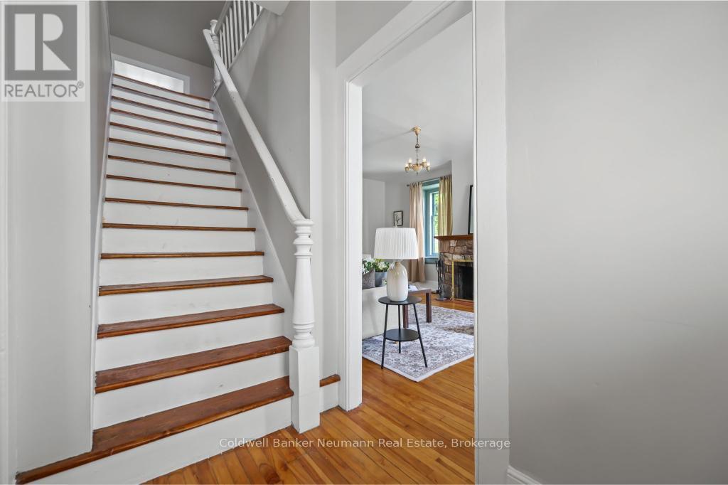 52 Brock Road S, Puslinch, Ontario  N0B 2J0 - Photo 4 - X13015194