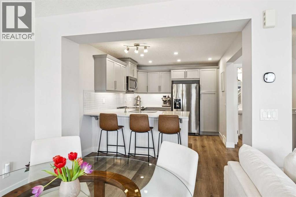 230 Hillcrest Gardens Sw, Airdrie, Alberta  T4B 4J2 - Photo 15 - A2303034