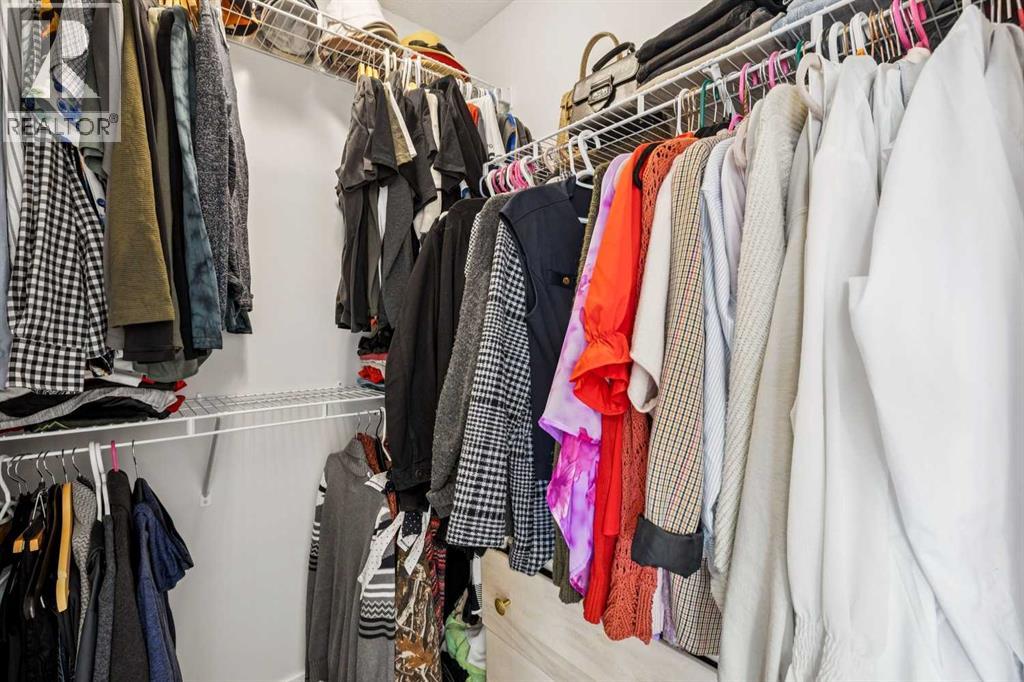 230 Hillcrest Gardens Sw, Airdrie, Alberta  T4B 4J2 - Photo 32 - A2303034