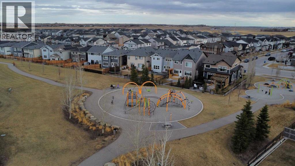 230 Hillcrest Gardens Sw, Airdrie, Alberta  T4B 4J2 - Photo 45 - A2303034