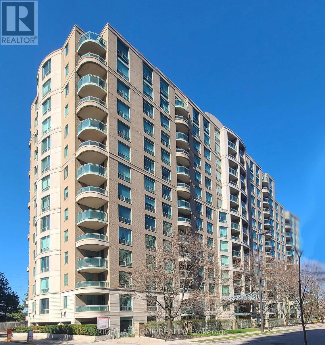 300 - 28 Pemberton Avenue, Toronto, Ontario  M2M 4L1 - Photo 19 - C13014874