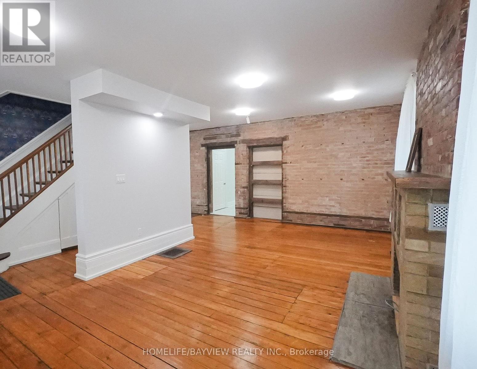 180 & 188 Main Street N, Markham, Ontario  L3P 1Y3 - Photo 3 - N13010628