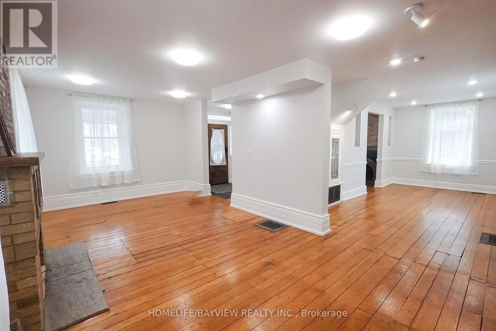 180 & 188 Main Street N, Markham, Ontario  L3P 1Y3 - Photo 4 - N13010628