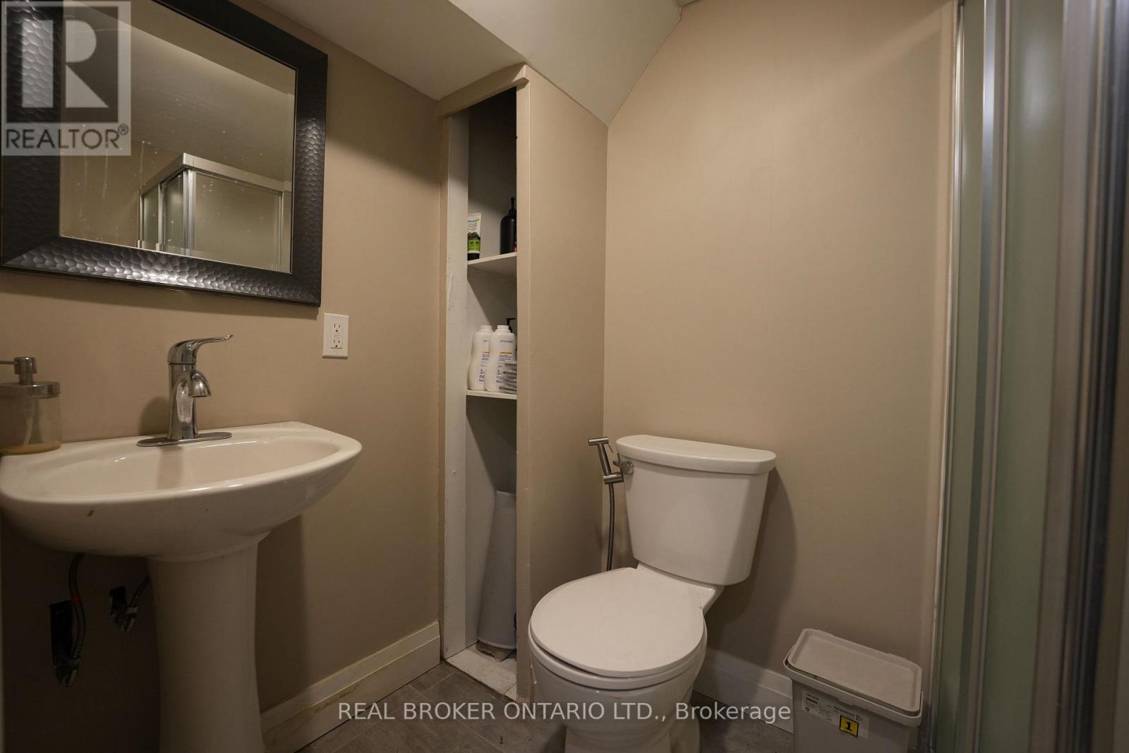 8 Ralgreen Crescent, Kitchener, Ontario  N2M 1T9 - Photo 21 - X12994936