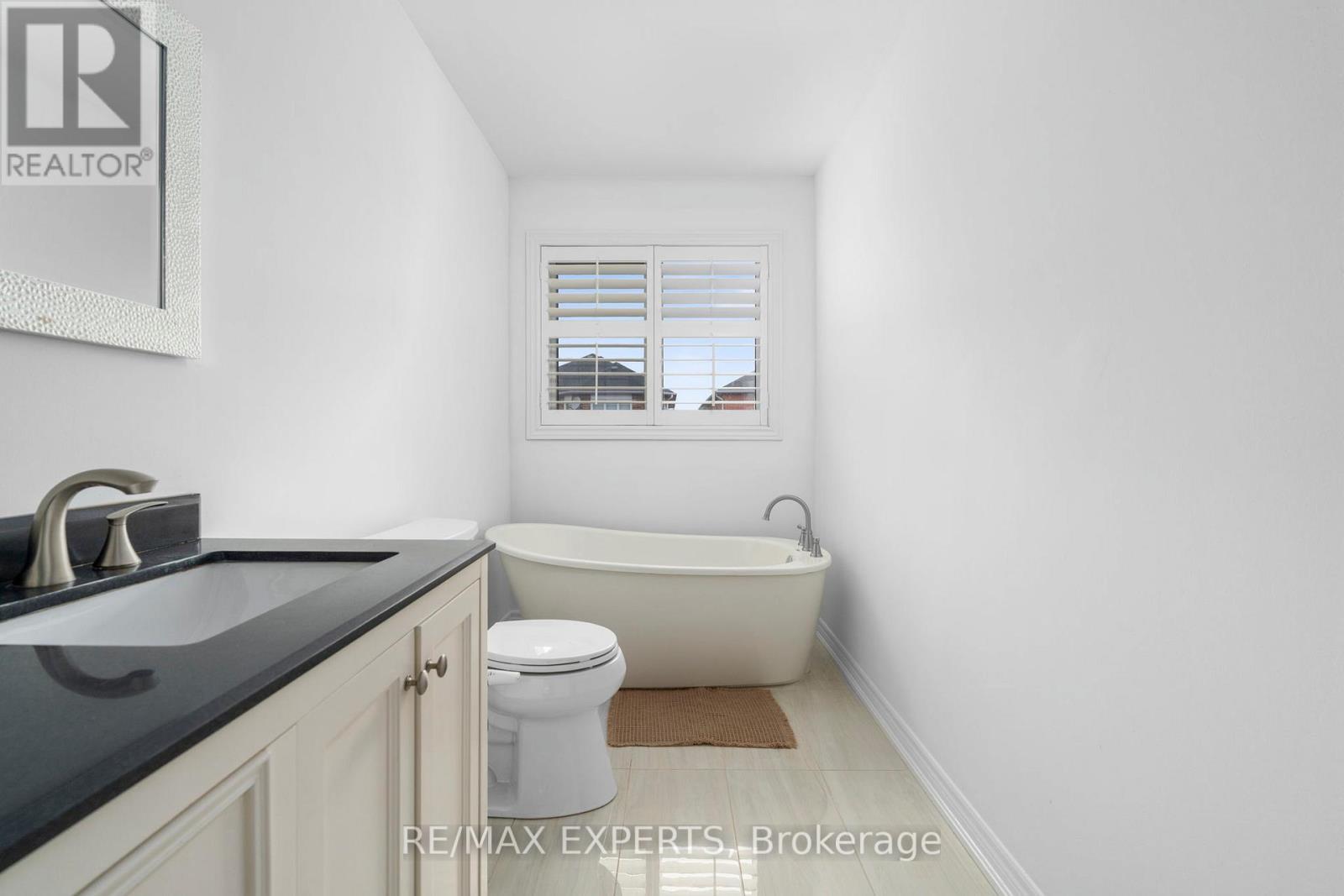 38 Sarno Street, Vaughan, Ontario  L4H 1X6 - Photo 26 - N13015208